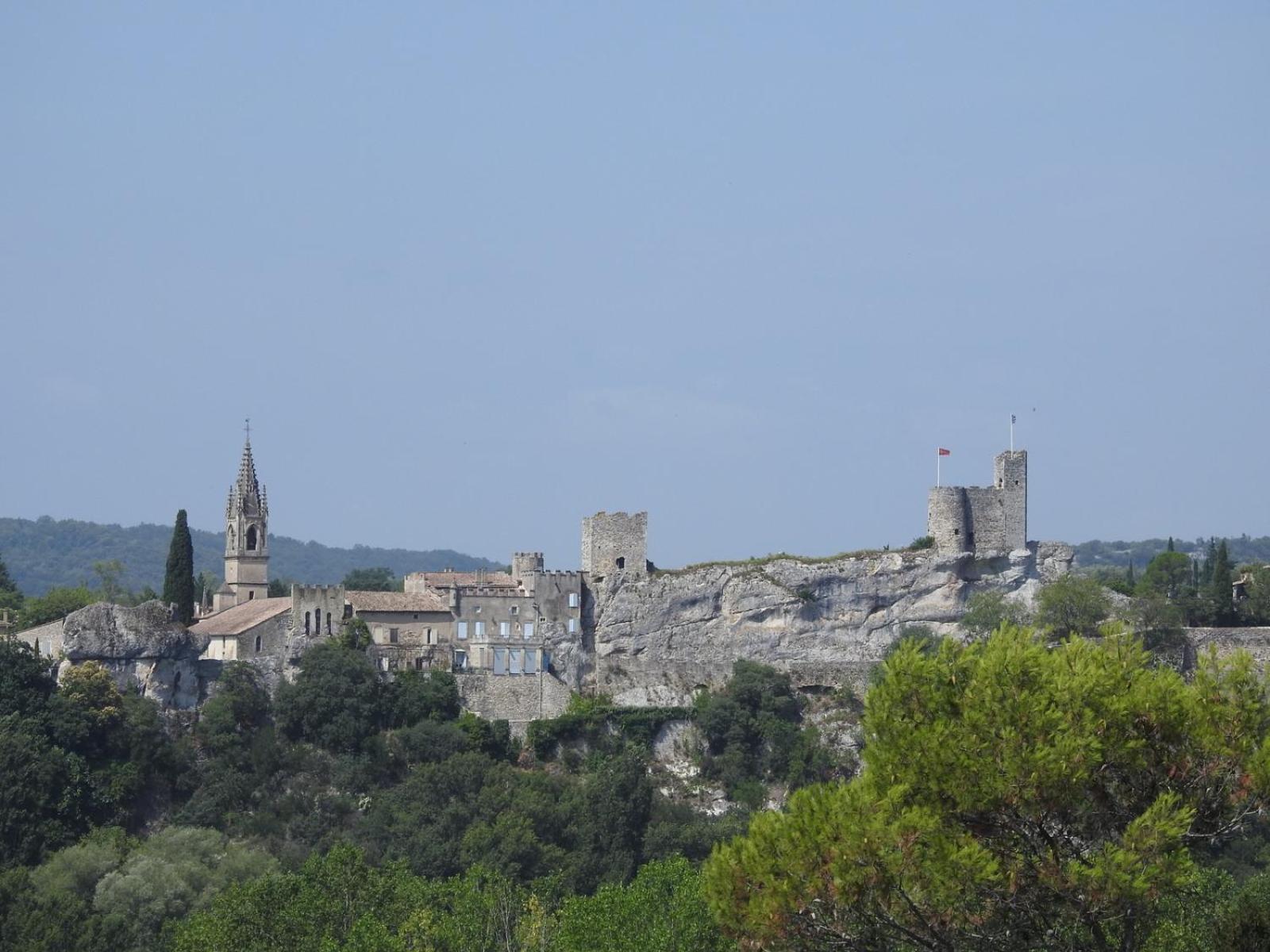 Superbe Appartement Dans Residence Avec Piscine Saint-Martin-dʼArdèche Exterior foto